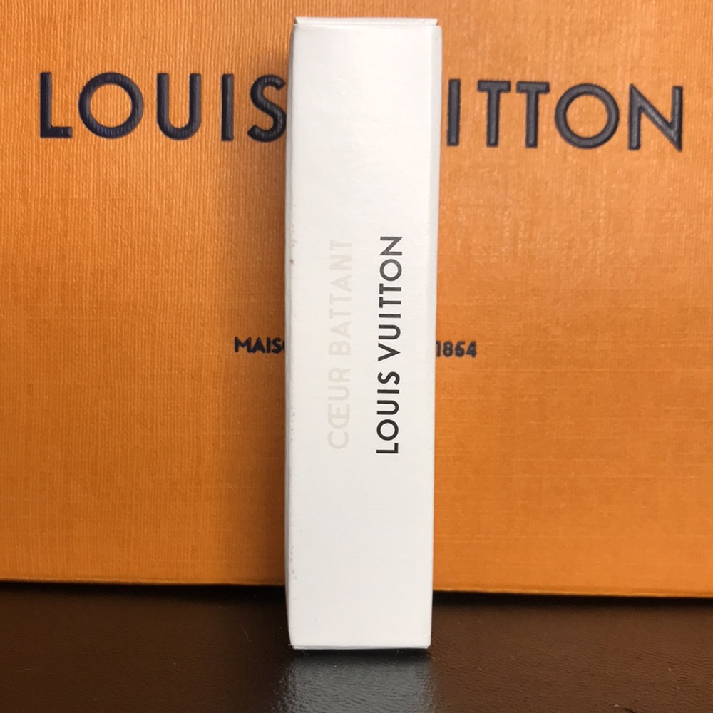 Louis Vuitton Coeur Battant sample NEW